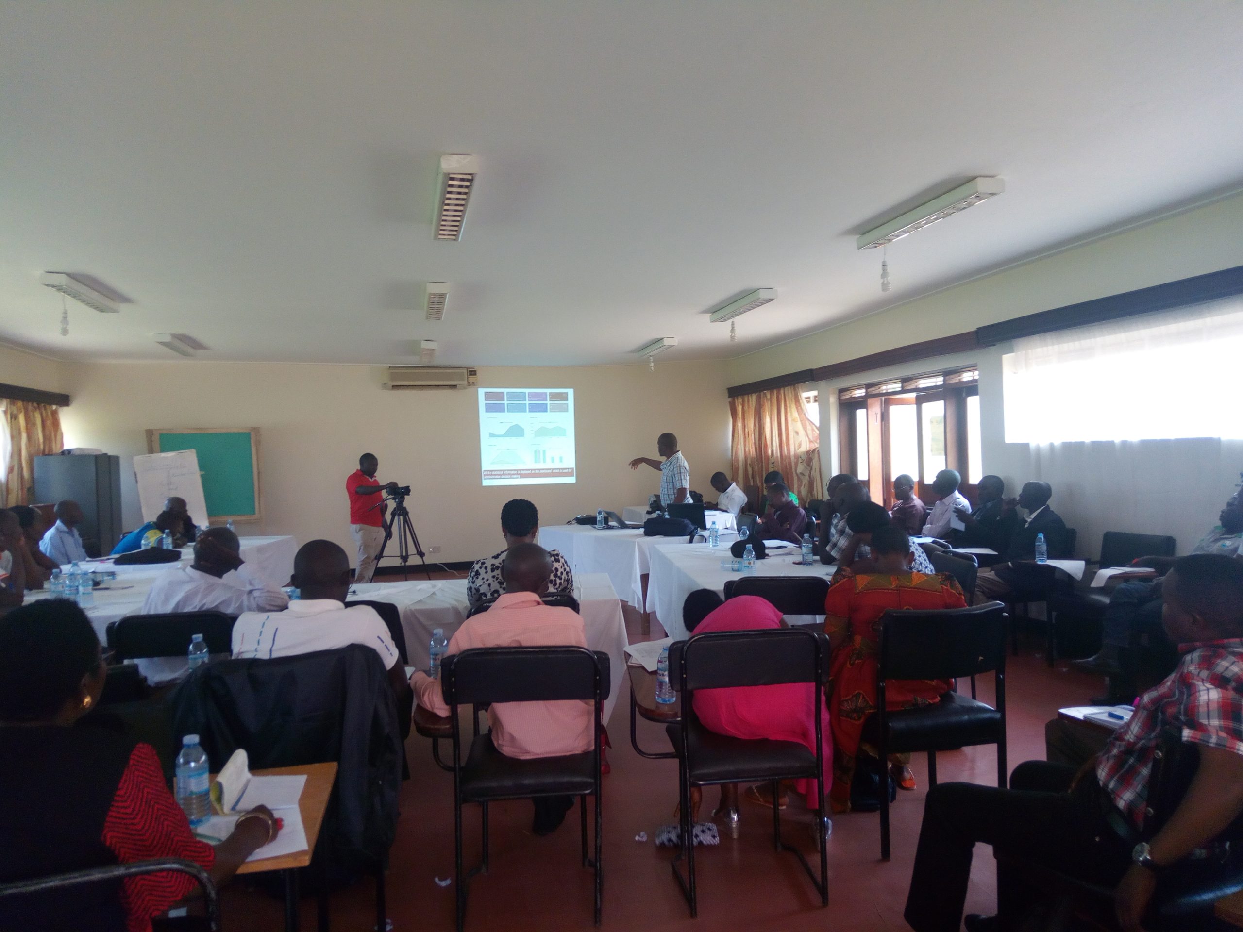 Read more about the article Eight tech consults Ltd takes part in the Sweet Potato Seed System in Uganda