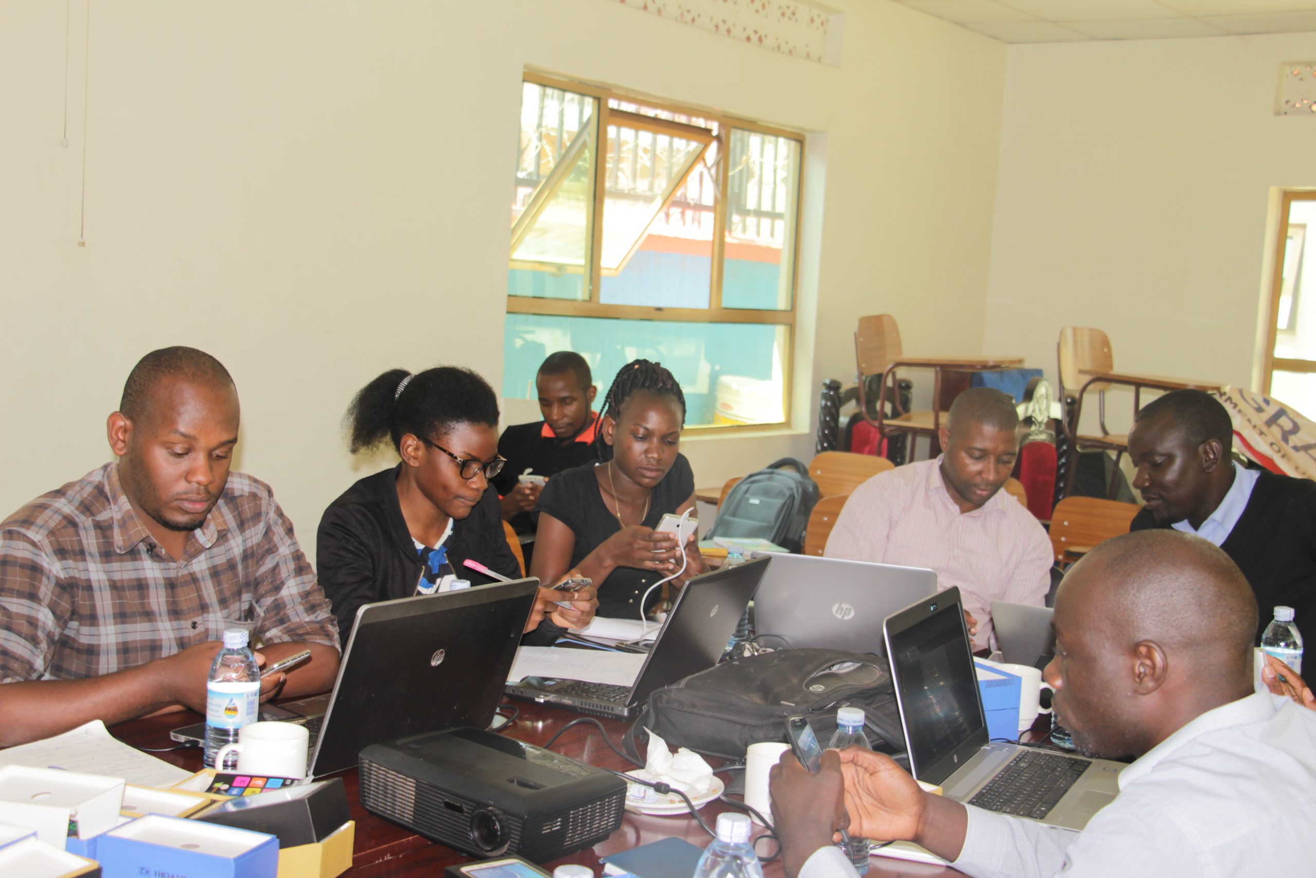 Read more about the article Eight Tech Team attends the ERINGU project workshop